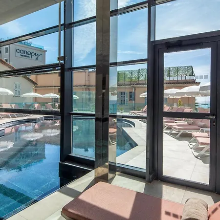 Hotel apartamentowy Les Embruns & Cannes